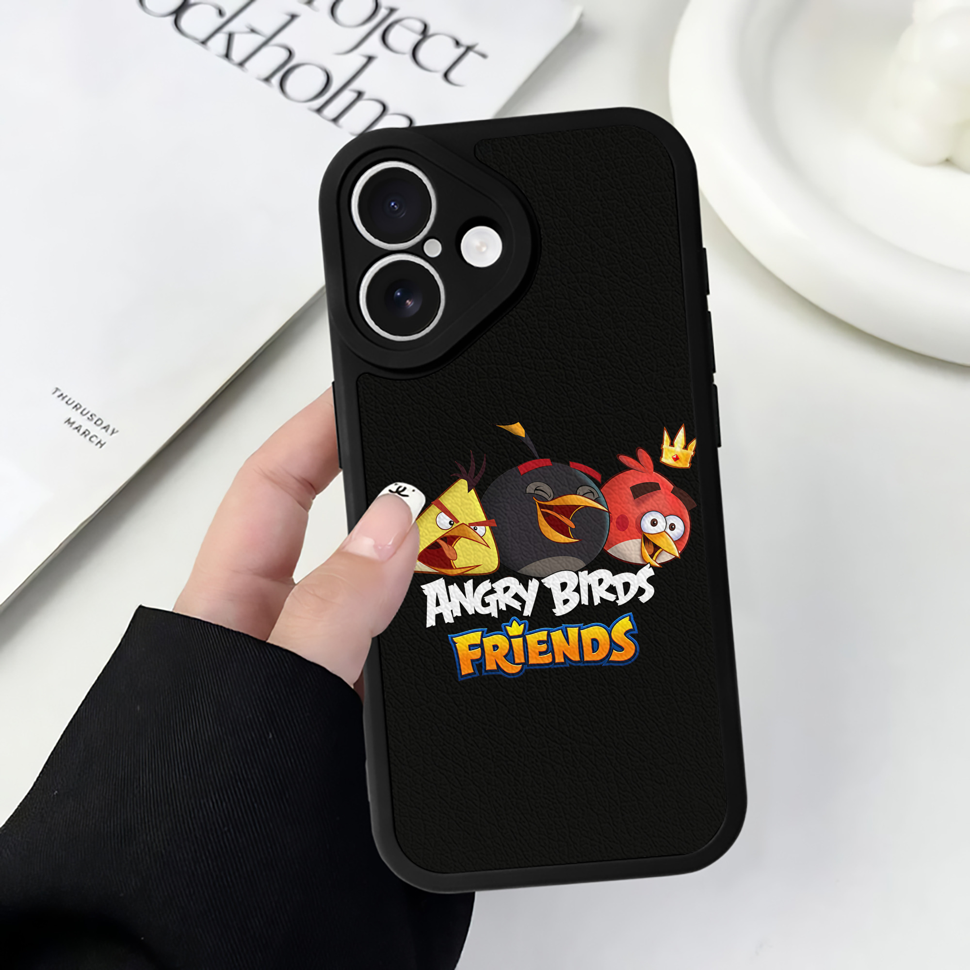 （画像用） Angry Birds アングリーバード 【iPhone 16シリーズ対応】シリコンスマホケース（レザー調） 材質：シリコン